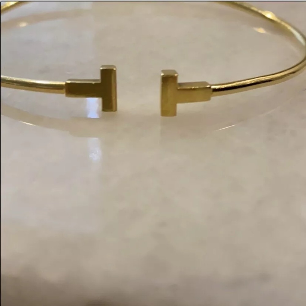 Tiffany 18k T Wire narrow bracelet - Picture 4 of 5